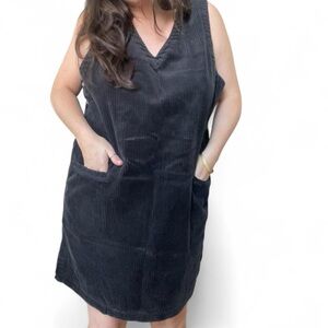 Eddie Bauer, black corduroy shift dress mini curve plus XL amazing condition